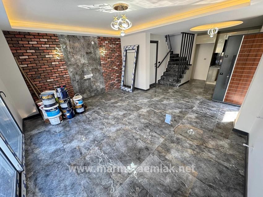 3+1-Zimmer Villa Zu Verkaufen in Cumhuriyet Bz. Seferihisar Doğanbey - 200 m²