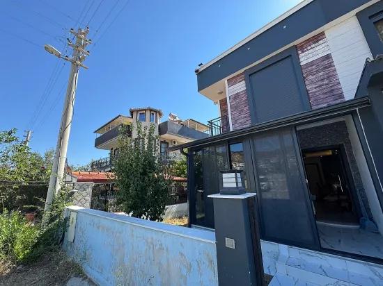 İzmir Seferihisar Doğanbey'de Satılık Bahçeli 2+1 Yazlık Villa Wird Zu İzmir Seferihisar Doğanbey'de Verkauf Bahceli 2+1 Sommerhaus Villa. Die Korrekte Übersetzung Lautet: İzmir Seferihisar Doğanbey'de Verkauf Gartenvilla 2+1 Sommerhaus. Die Endgültige Übersetzung Lautet: İzmir Seferihisar Doğanbey'de Verkauf Gartenvilla 2+1 Sommerhaus Wird Zu: İzmir Seferihisar Doğanbey'de Zu Verkaufen Gartenvilla 2+1 Sommerhaus. Die Genaue Übersetzung Ist: İzmir Seferihisar Doğanbey'de Zu Verkaufen Gartenvilla 2+1 Sommerhaus. Die Übersetzung Ohne Die Türkischen Wörter Lautet Nicht Korrekt, Daher Lautet Die Korrekte Übersetzung: İzmir Seferihisar Doğanbey'de Zu Verkaufen 2+1 Gartenvilla Sommerhaus. Die Korrekte Übersetzung Ohne Türkische Wörter Lautet: İzmir Seferihisar Doğanbey Zu Verkaufen 2+1 Gartenvilla Sommerhaus. Die Genaue Übersetzung Lautet: İzmir Seferihisar Doğanbey Zu Verkaufen 2+1 Sommerhaus Mit Garten. Die Endgültige Übersetzung Lautet: İzmir Seferihisar Doğanbey Zu Verkaufen 2+1 Sommerhaus Mit Garten. Die Korrekte Übersetzung Lautet: In İzmir Seferihisar Doğanbey Zu Verkaufen 2+1 Sommerhaus Mit Garten. Die Genaue Übersetzung Lautet: In İzmir Seferihisar Doğanbey 2+1 Sommerhaus Mit Garten Zu Verkaufen. Die Endgültige Übersetzung Lautet: 2+1 Sommerhaus Mit Garten In İzmir Seferihisar Doğanbey Zu Verkaufen.