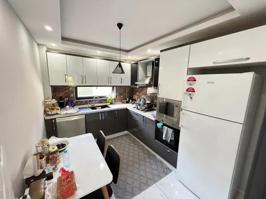 Seferihisar In Doğanbey 3+1 Freistehende Villa Mit Pool, Separate Küche, Großer Garten