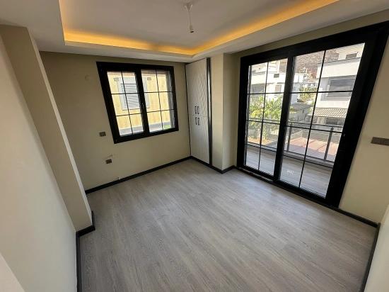 3+1 Freistehendes Sommerhaus Mit Garten Zum Verkauf In İzmir Seferihisar Doğanbey