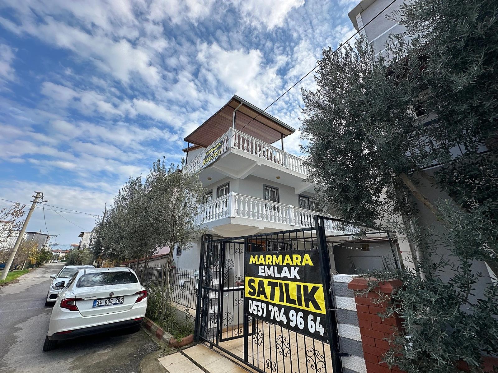 4+1 Villa With Garden For Sale In Doğanbey, Seferihisar, İzmir