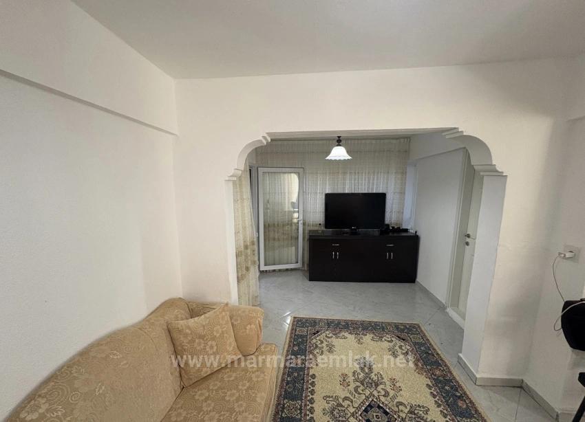 3+1 Apartment With Garden For Sale In Seferihisar Ürkmez, Seaside Area