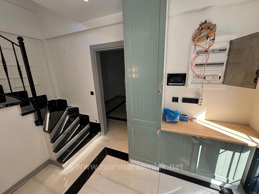 Detached Villa With Garden, 3 Bedrooms, And Pool For Sale In Gümüldür.