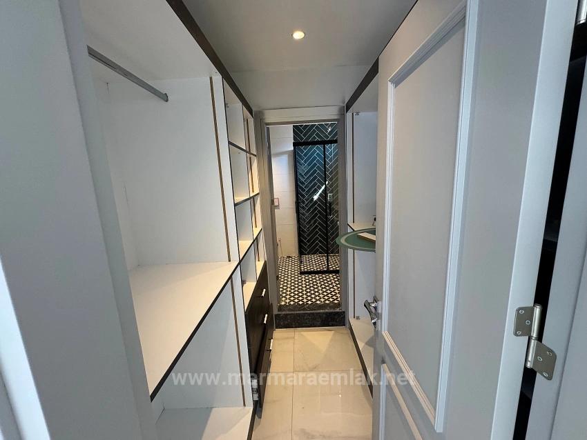 Detached Villa With Garden, 3 Bedrooms, And Pool For Sale In Gümüldür.