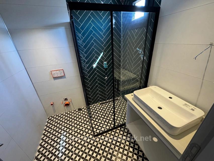 Detached Villa With Garden, 3 Bedrooms, And Pool For Sale In Gümüldür.