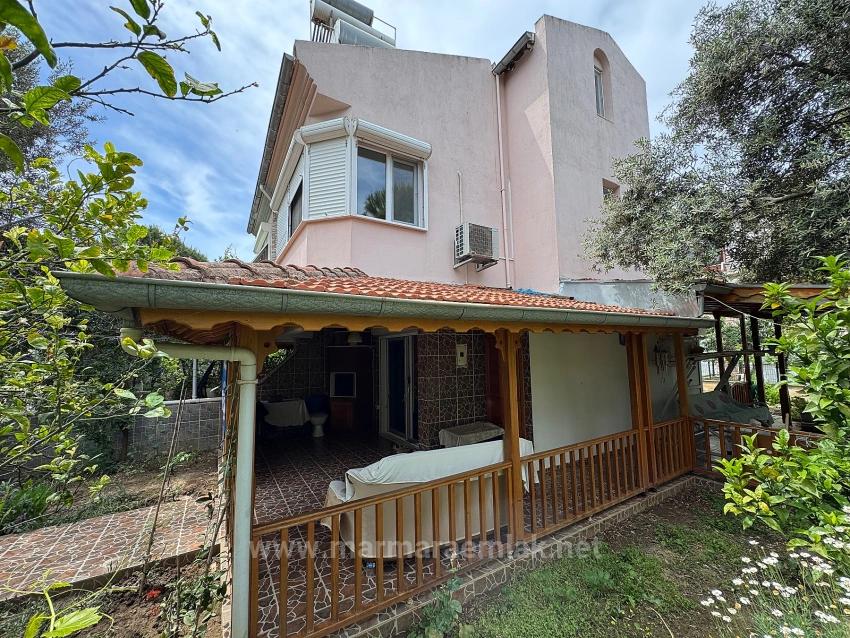 3+1 Villa With Garden For Sale In Doğanbey, Seferihisar, İzmir