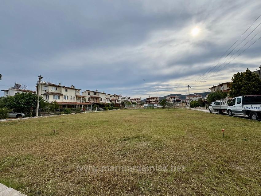 Garden House For Sale In Doğanbey, Ürkmez, Seferihisar, İzmir, 4+1 Bedrooms.