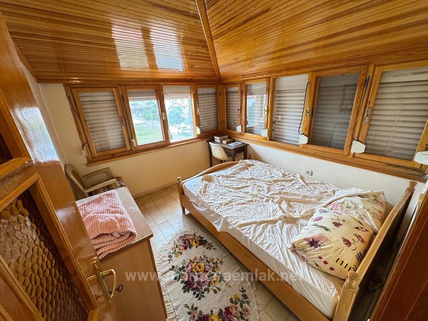 Garden House For Sale In Doğanbey, Ürkmez, Seferihisar, İzmir, 4+1 Bedrooms.