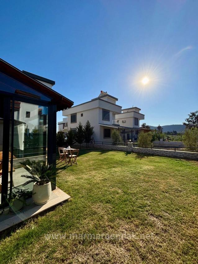 3+1 Summer Villa With Garden For Sale In Doğanbey, Seferihisar, İzmir