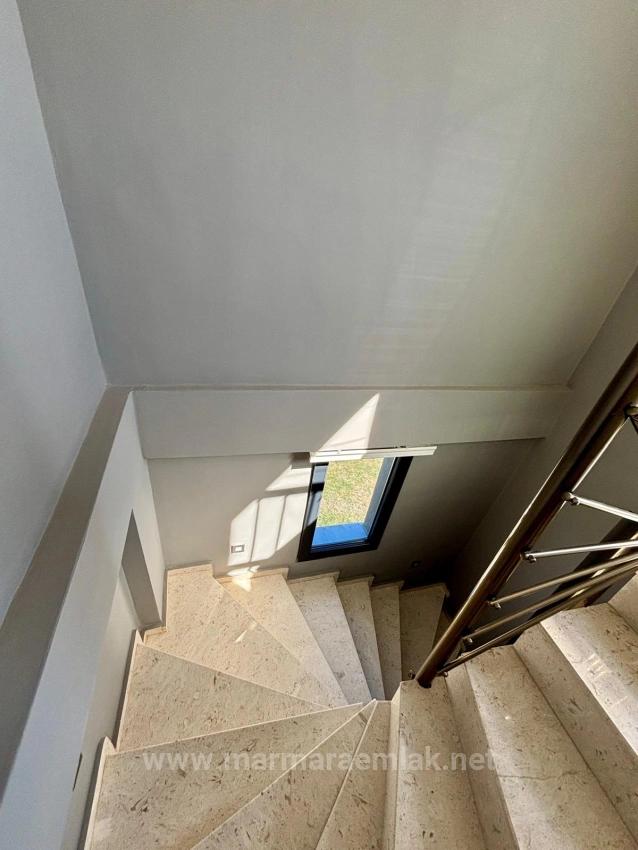 3+1 Summer Villa With Garden For Sale In Doğanbey, Seferihisar, İzmir