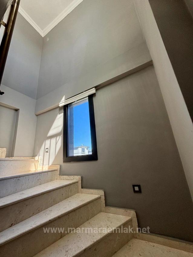 3+1 Summer Villa With Garden For Sale In Doğanbey, Seferihisar, İzmir