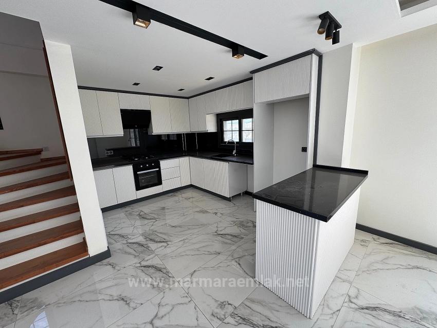 3+1, 350 M2, Detached Villa With Pool For Sale In Seferihisar, Izmir.