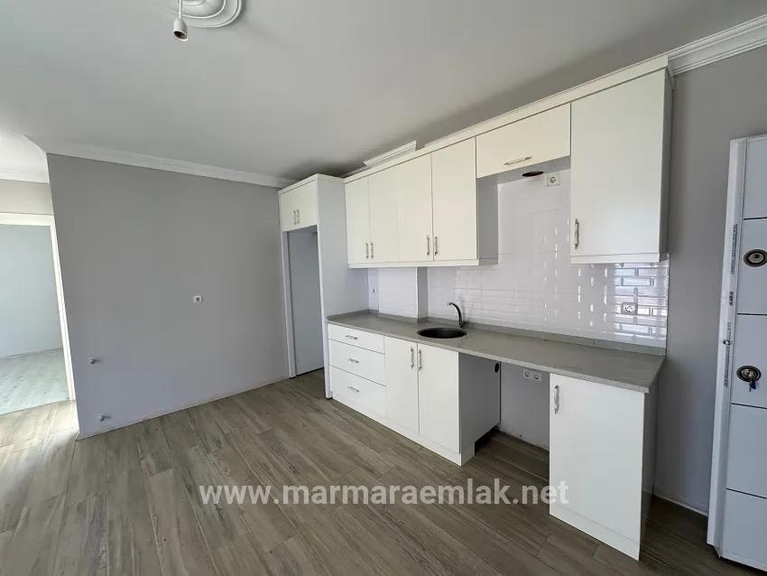2+1 Bedroom Apartment For Sale in Bengiler Nbh. Seferihisar Ürkmez - 80 m²