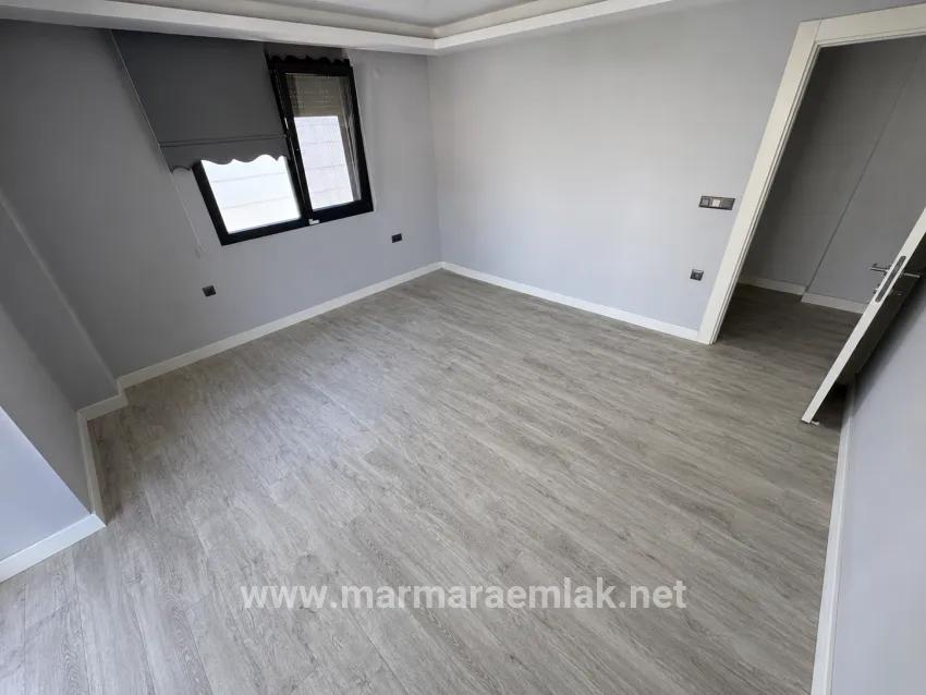 3+1 Bedroom Villa For Sale in Cumhuriyet Nbh. Seferihisar Doğanbey - 290 m²