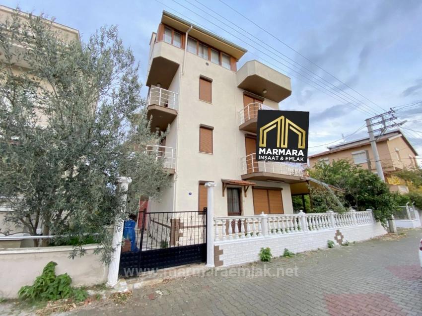2+1 Apartment For Sale In Seferihisar Ürkmez, 60 Meters From The Sea.