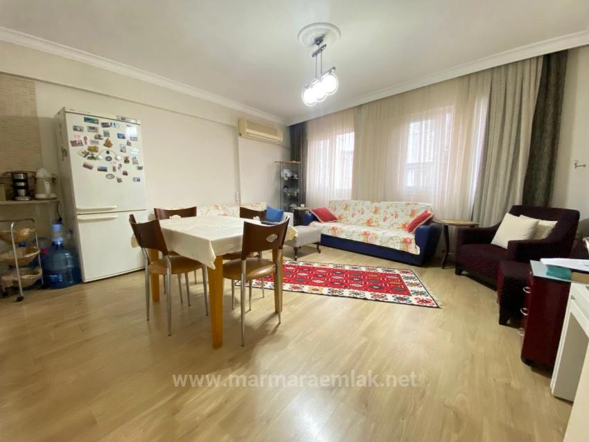 2+1 Summer Flat For Sale In Seferihisar Ürkmez Center, 200 Meters To The Sea