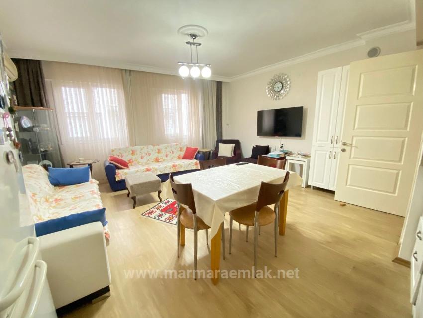 2+1 Summer Flat For Sale In Seferihisar Ürkmez Center, 200 Meters To The Sea