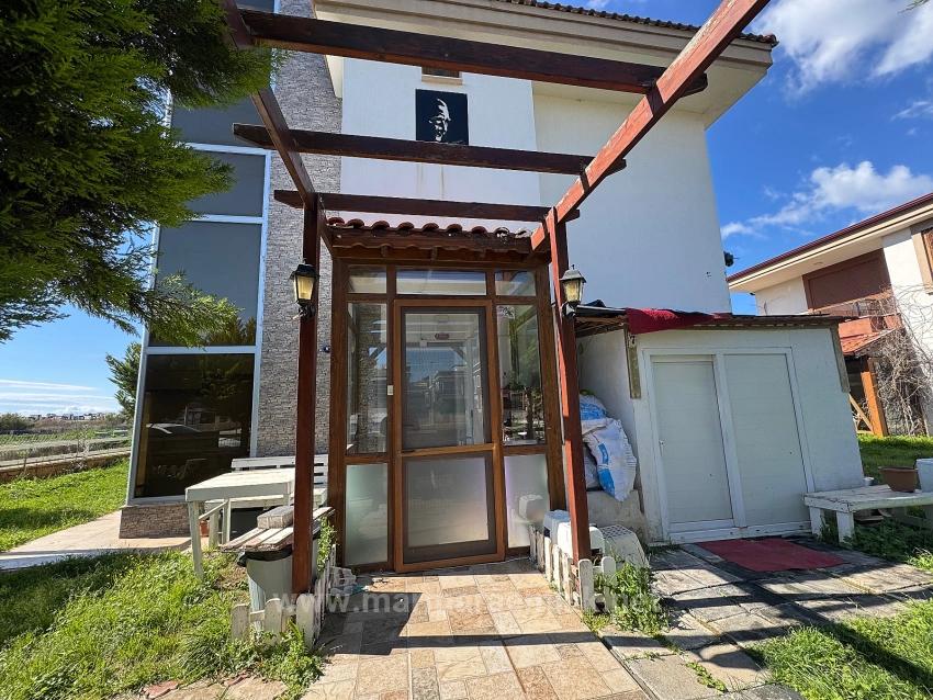 3+1 Villa With Garden And Pool For Sale In Doğanbey, Seferihisar, İzmir