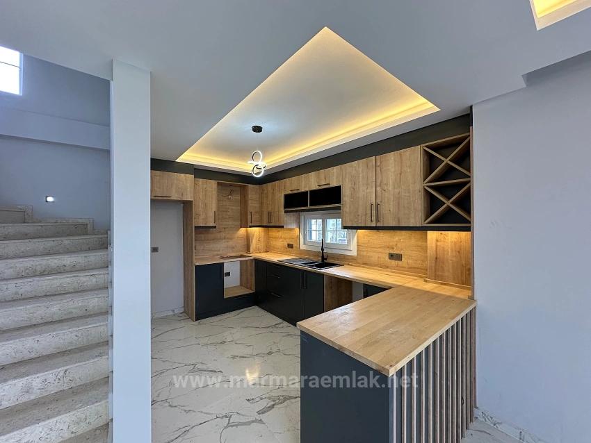 Detached Summer House With Garden For Sale In Doğanbey, Seferihisar, İzmir. 3+1 Rooms.