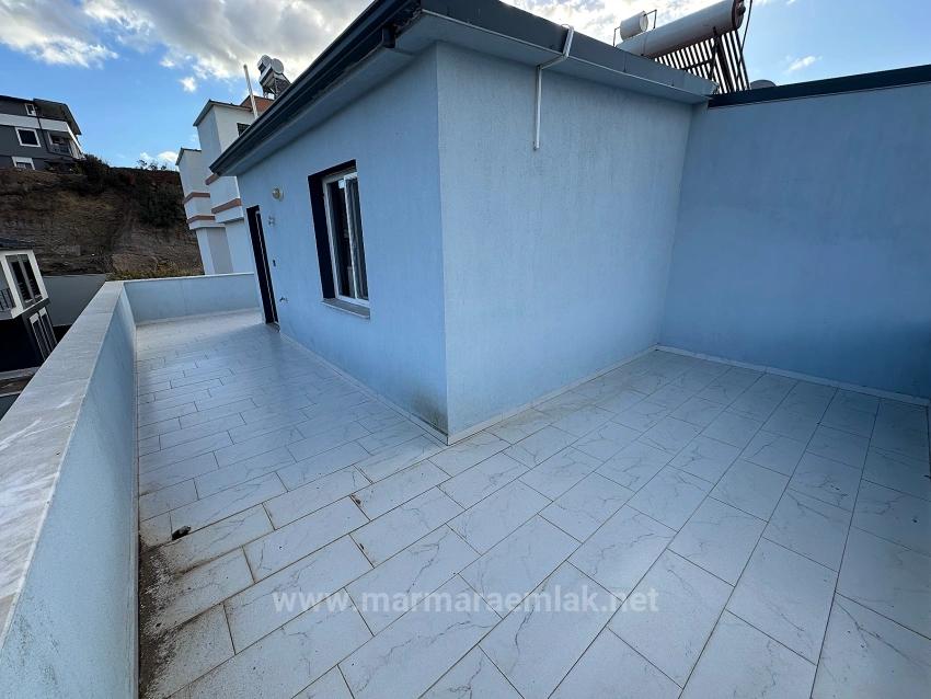 4+1 Summer Villa With Garden For Sale In Doğanbey Payamlı, Seferihisar, İzmir