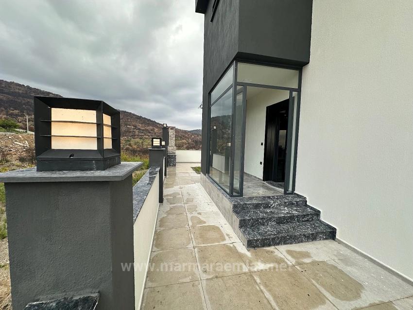 4+1 Detached House For Sale In Doğanbey, Seferihisar, İzmir, 280 M2.