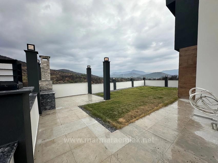 4+1 Detached House For Sale In Doğanbey, Seferihisar, İzmir, 280 M2.