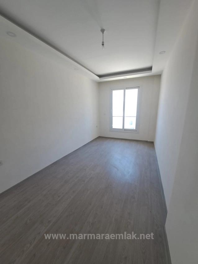 3+1 Summer Apartment For Sale In İzmir Seferihisar Ürkmez Center, 450 Meters To The Sea