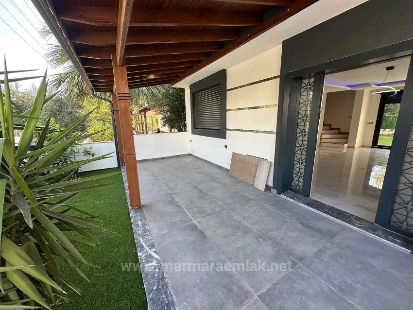 3+1 Summer Detached Villa For Sale In Seferihisar Doğanbey, 80 Meters To The Sea