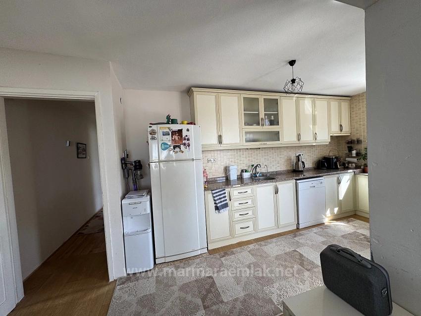 2+1 Summer Apartment For Sale In Menderes Gumuldur, Seafront