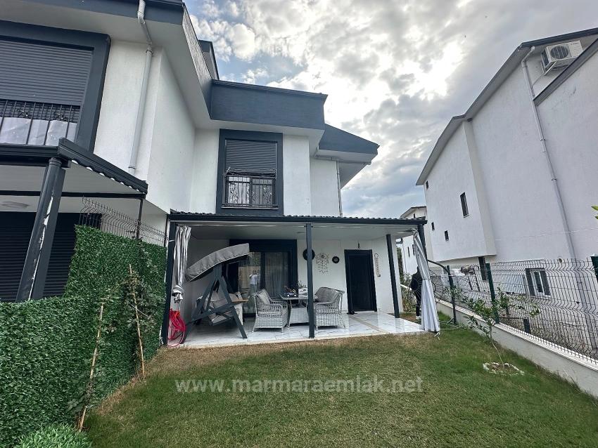 2+1 Villa With Garden For Sale In Doğanbey Payamlı, Seferihisar, İzmir
