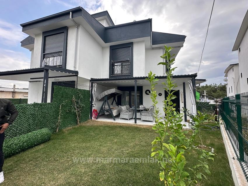 2+1 Villa With Garden For Sale In Doğanbey Payamlı, Seferihisar, İzmir