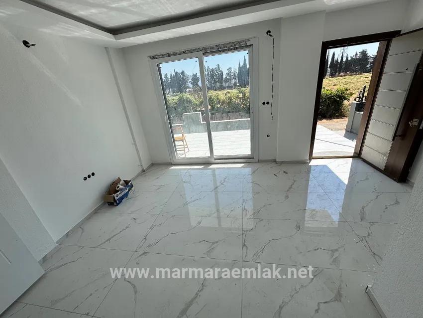 2+1 Bedroom Villa For Sale in Cumhuriyet Nbh. Seferihisar Doğanbey - 140 m²