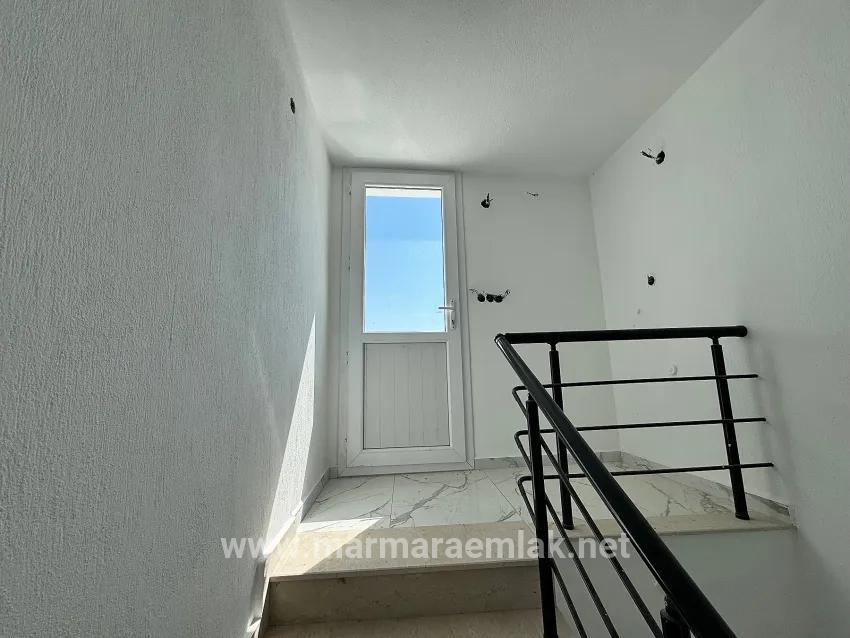 2+1 Bedroom Villa For Sale in Cumhuriyet Nbh. Seferihisar Doğanbey - 140 m²