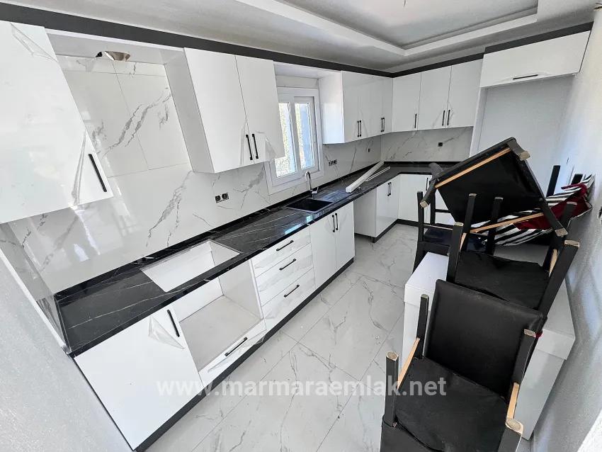 2+1 Bedroom Villa For Sale in Cumhuriyet Nbh. Seferihisar Doğanbey - 140 m²
