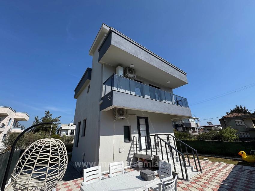 4+1 Summer Villa With Spacious Garden For Sale In Doğanbey, Seferihisar, İzmir
