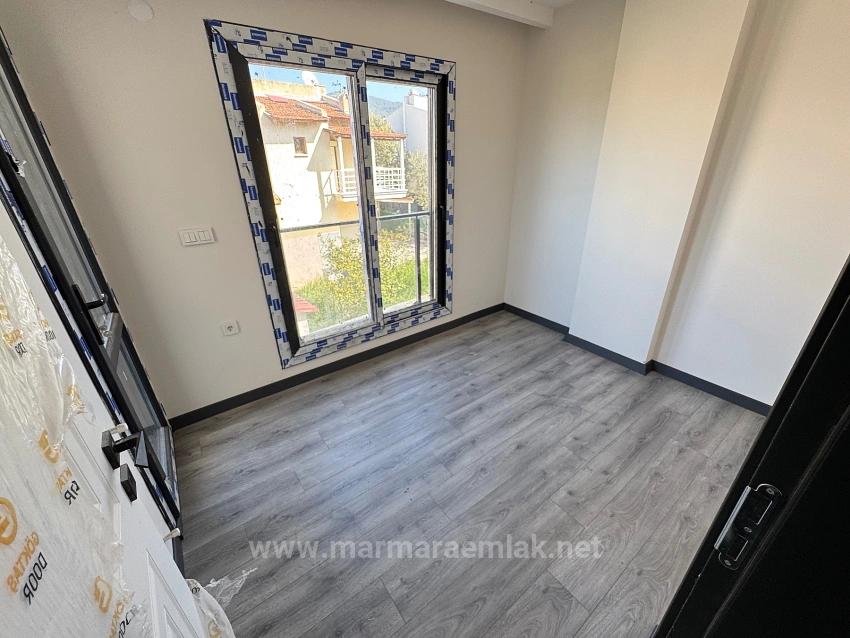 3+1 Villa With Garden For Sale In Gumuldur, 600 Meters From The Sea