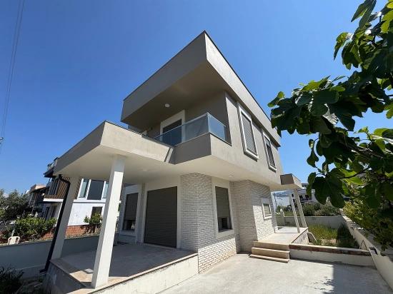 210m2 Detached Villa For Sale In Doğanbey, Seferihisar, İzmir