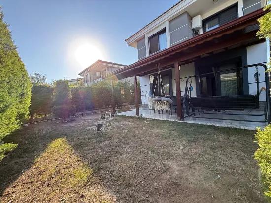 3+1 Detached Villa With Pool, Separate Kitchen, Large Garden In Seferihisar Doğanbey