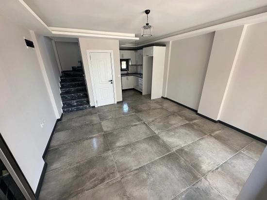 2+1 Summer Villa With Garden For Sale In Doğanbey, Seferihisar, İzmir