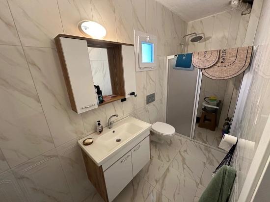 4+1 Summer Villa With Garden For Sale In Doğanbey Payamlı, Seferihisar, İzmir