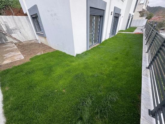 2+1 Apartment With Garden For Sale In Menderes Gumuldur