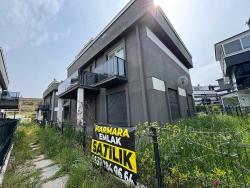 3+1 Summer Villa With Garden For Sale In Doğanbey Payamlı, Seferihisar, İzmir