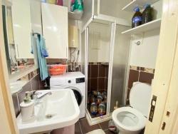 2+1 Summer Flat For Sale In Seferihisar Ürkmez Center, 200 Meters To The Sea