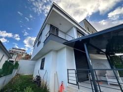 4+1 Summer Villa With Garden For Sale In Doğanbey Payamlı, Seferihisar, İzmir