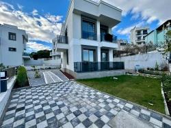 3+1 Detached Villa For Sale In Seferihisar Akarca, Facing The Sea.