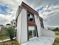 3+1 Villa With Garden For Sale In Doğanbey, Seferihisar, İzmir