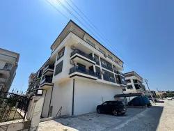 3+1 Bedroom Apartment For Sale in Mersin Alanı Nbh. Seferihisar Ürkmez - 135 m²