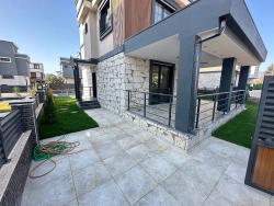 3+1 Detached Summer House With Garden For Sale In İzmir Seferihisar Doğanbey