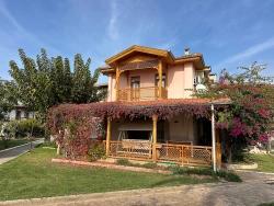 3+1 Bedroom Villa For Sale in Mersin Alanı Nbh. Seferihisar Ürkmez - 160 m²