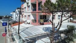 2+1 Summer Apartment For Sale In Menderes Gumuldur, Seafront